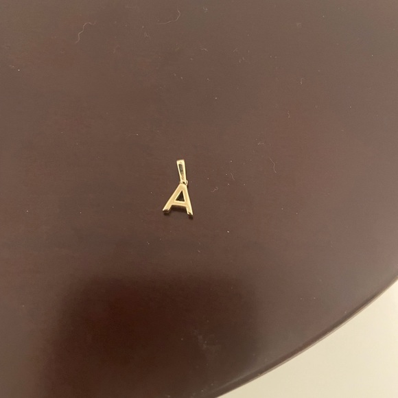 VAN DER HOUT 14k gold and Diamond  A monogram charm - Picture 2 of 3